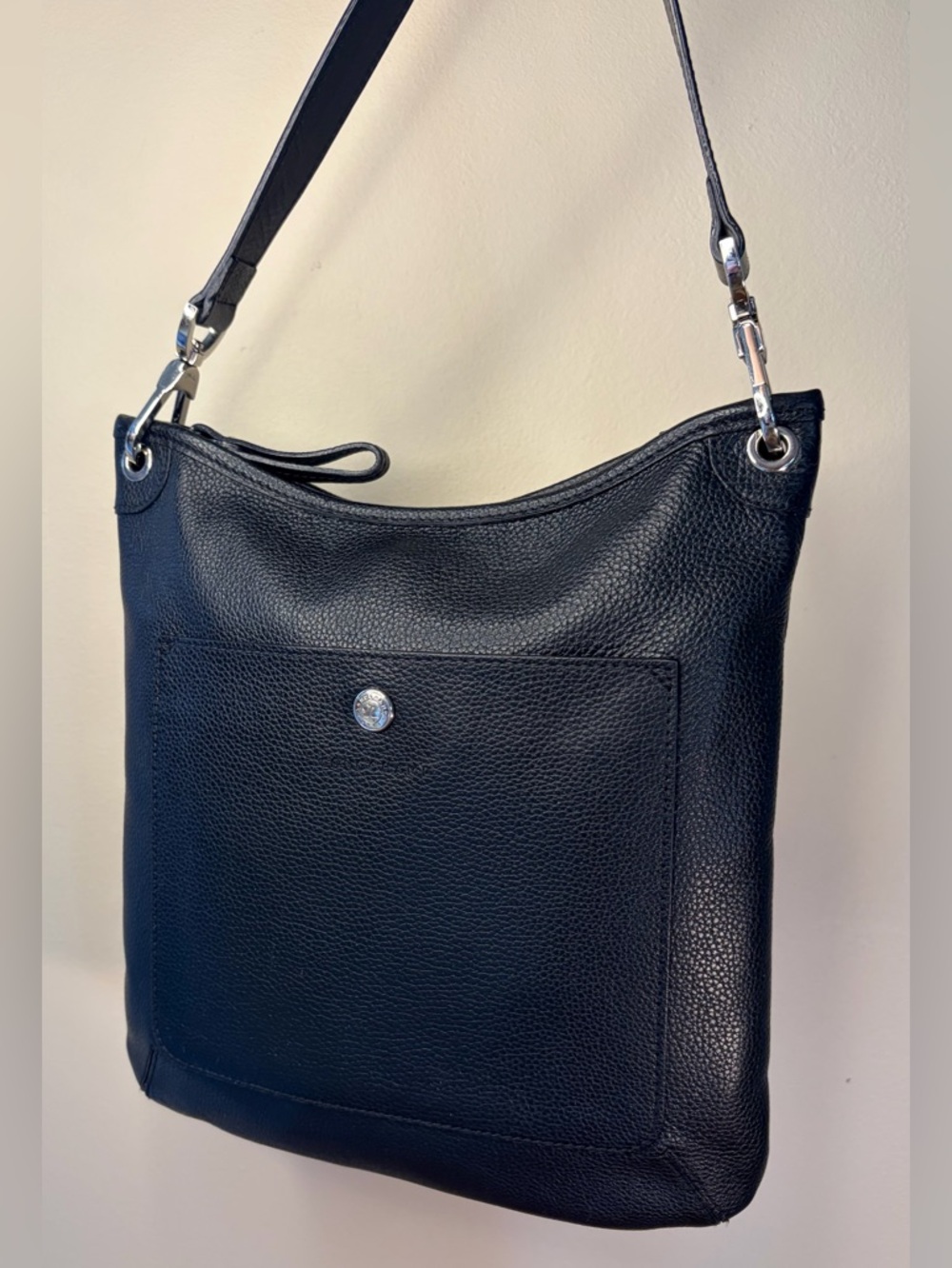 Longchamp Le’Foulonne Crossbody Slim Black Leather EUC - Picture 4 of 17